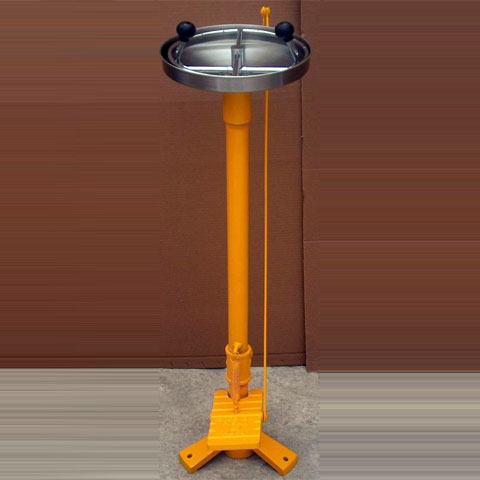 Lavaojos de Emergencia de Columna con Rociador Facial